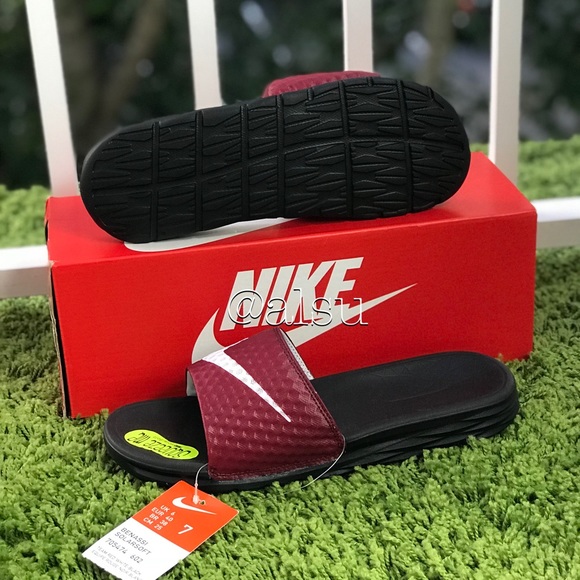 NWT Nike Benassi Solarsoft WMNS - Picture 4 of 7